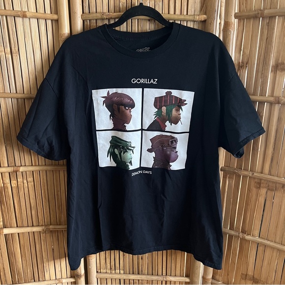 Gorillaz T-Shirt - Picture 1 of 4